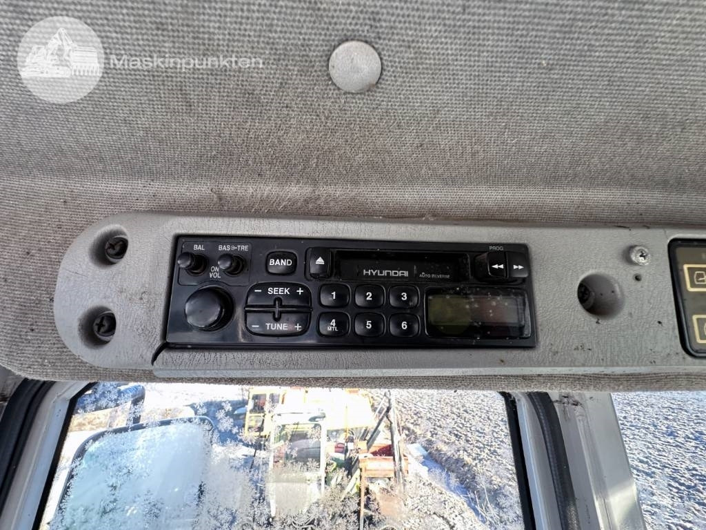 Колёсный погрузчик Hyundai HL 730 TM-7: фото 30 Колёсный погрузчик Hyundai HL 730 TM-7: фото 30