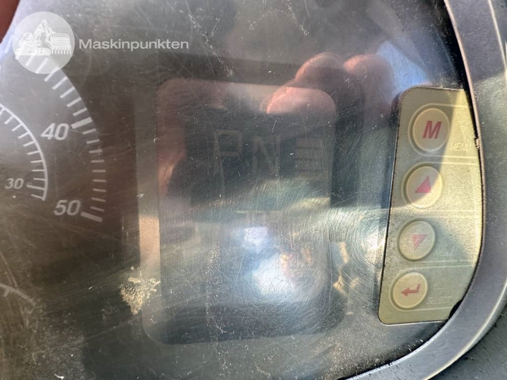 Колёсный погрузчик Hyundai HL 730 TM-7: фото 20 Колёсный погрузчик Hyundai HL 730 TM-7: фото 20