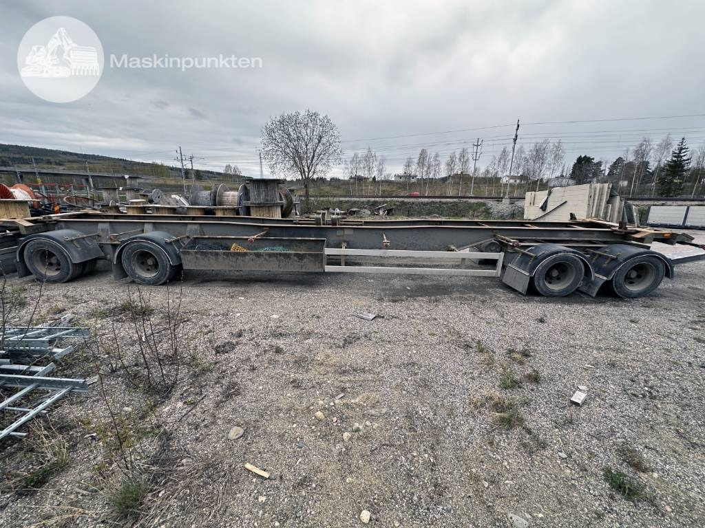 Istrail PK 182 - Прицеп мультилифт/ Бункеровоз: фото 4 Istrail PK 182 - Прицеп мультилифт/ Бункеровоз: фото 4