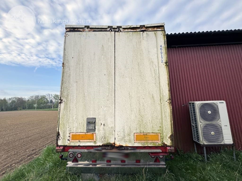 Krone SDP 27 - Тентованный полуприцеп: фото 3 Krone SDP 27 - Тентованный полуприцеп: фото 3