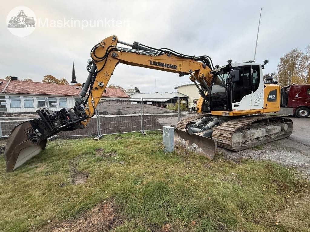 Liebherr R 920 Compact - Гусеничный экскаватор: фото 1 Liebherr R 920 Compact - Гусеничный экскаватор: фото 1