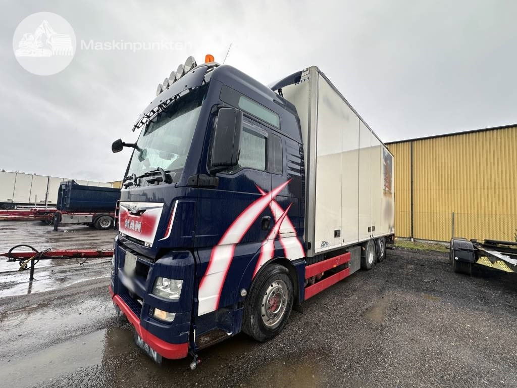 MAN TGX 26.480 - Грузовик с закрытым кузовом: фото 1 MAN TGX 26.480 - Грузовик с закрытым кузовом: фото 1