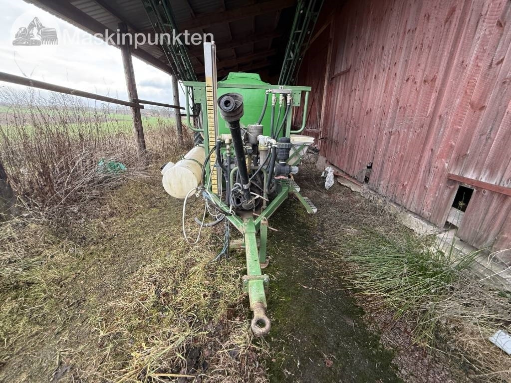 Moteska M2500 växtspruta - Прицепной опрыскиватель: фото 2 Moteska M2500 växtspruta - Прицепной опрыскиватель: фото 2