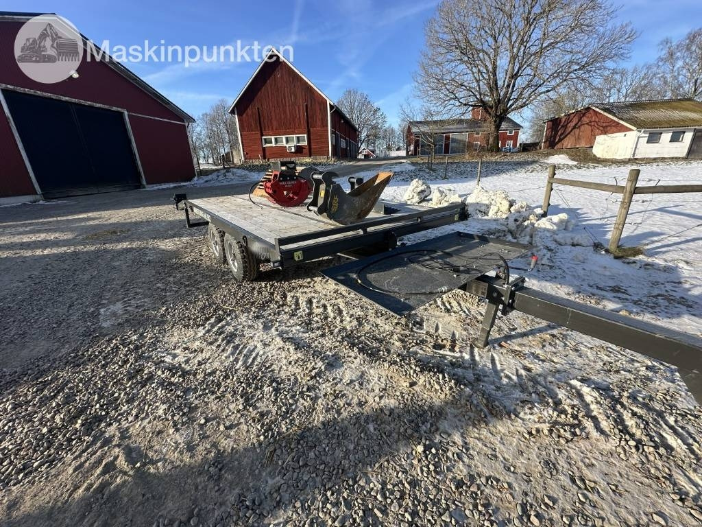 Mustang ML 90 - Низкорамный прицеп: фото 2 Mustang ML 90 - Низкорамный прицеп: фото 2