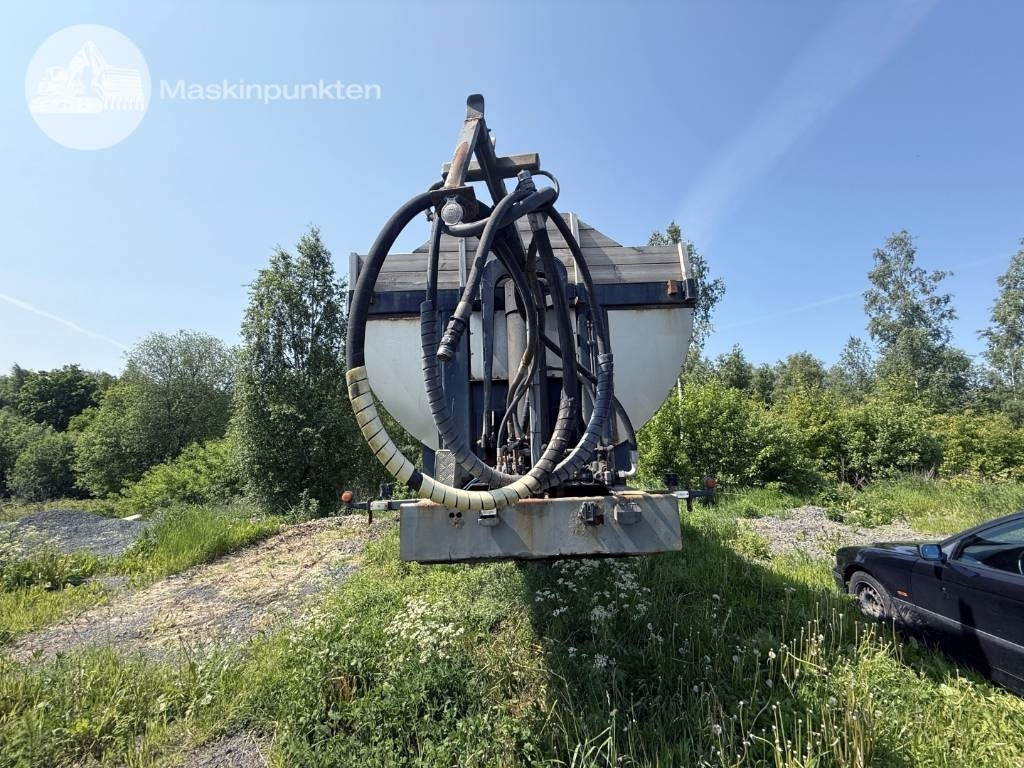 Parator STI 17-24 - Самосвальный полуприцеп: фото 2 Parator STI 17-24 - Самосвальный полуприцеп: фото 2