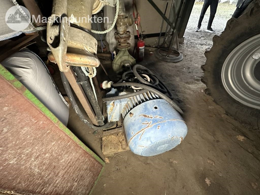 Rosenqvists Bevattningspump med elmotor - Техника для полива и орошения: фото 3 Rosenqvists Bevattningspump med elmotor - Техника для полива и орошения: фото 3