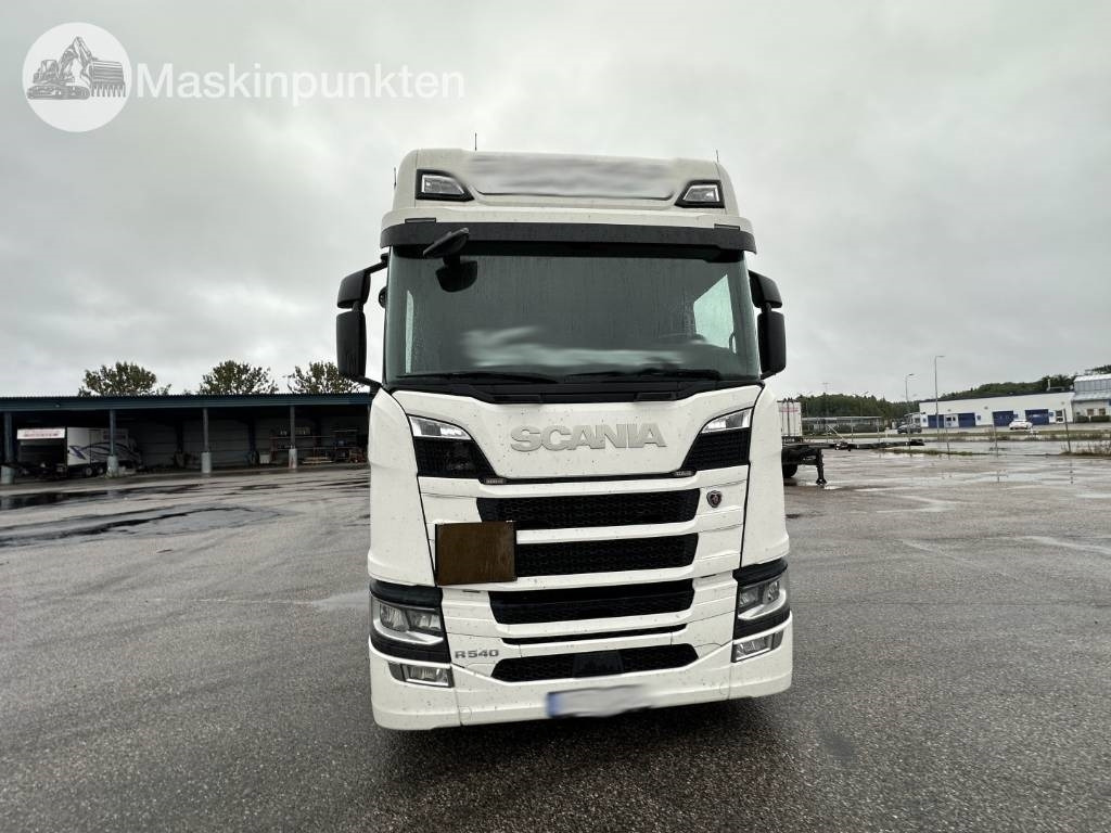 Scania R 540 - Грузовик с закрытым кузовом: фото 2 Scania R 540 - Грузовик с закрытым кузовом: фото 2