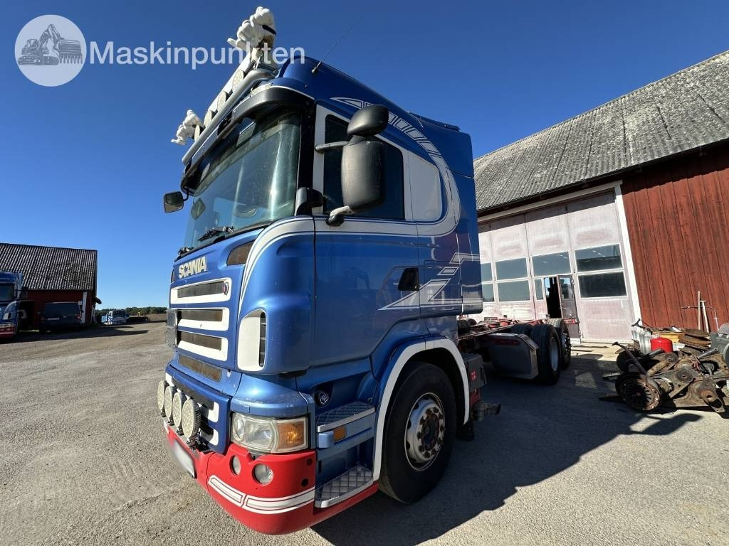 Scania R 560 LB - Грузовик-шасси: фото 1 Scania R 560 LB - Грузовик-шасси: фото 1