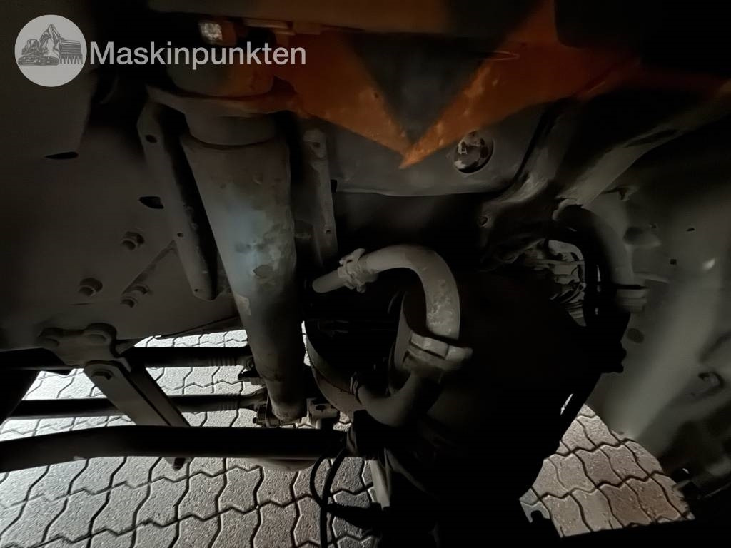 Тягач Scania R 580: фото 6