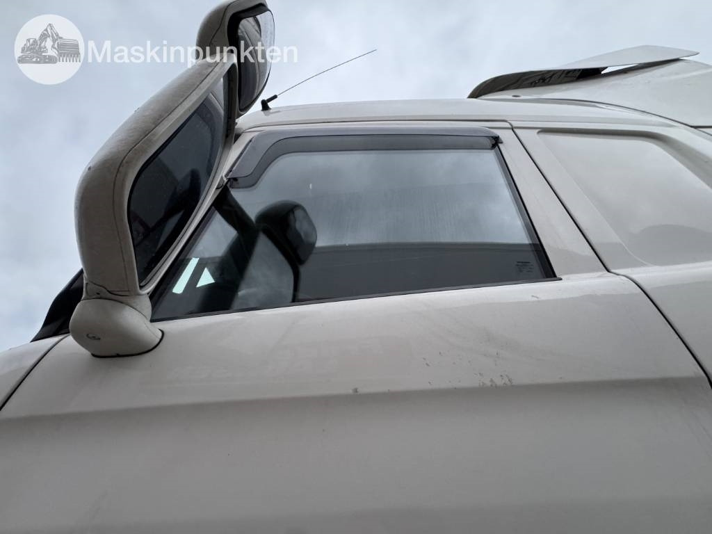 Тягач Scania R 580: фото 34