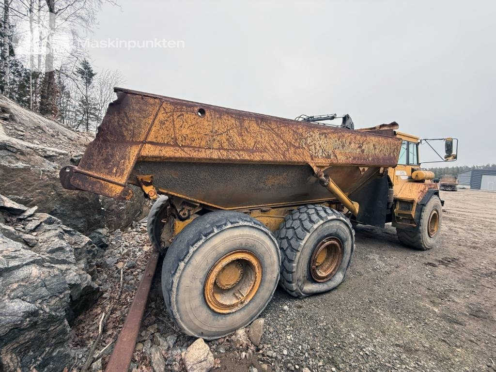 Volvo A 25 C - Сочленённый самосвал: фото 4 Volvo A 25 C - Сочленённый самосвал: фото 4