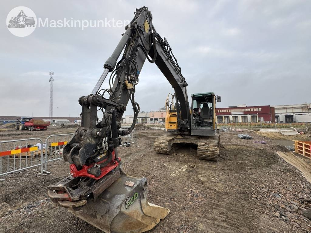 Volvo ECR 145 EL - Гусеничный экскаватор: фото 1 Volvo ECR 145 EL - Гусеничный экскаватор: фото 1