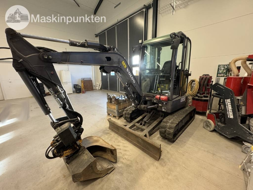 Volvo ECR 25 D - Мини-экскаватор: фото 1 Volvo ECR 25 D - Мини-экскаватор: фото 1