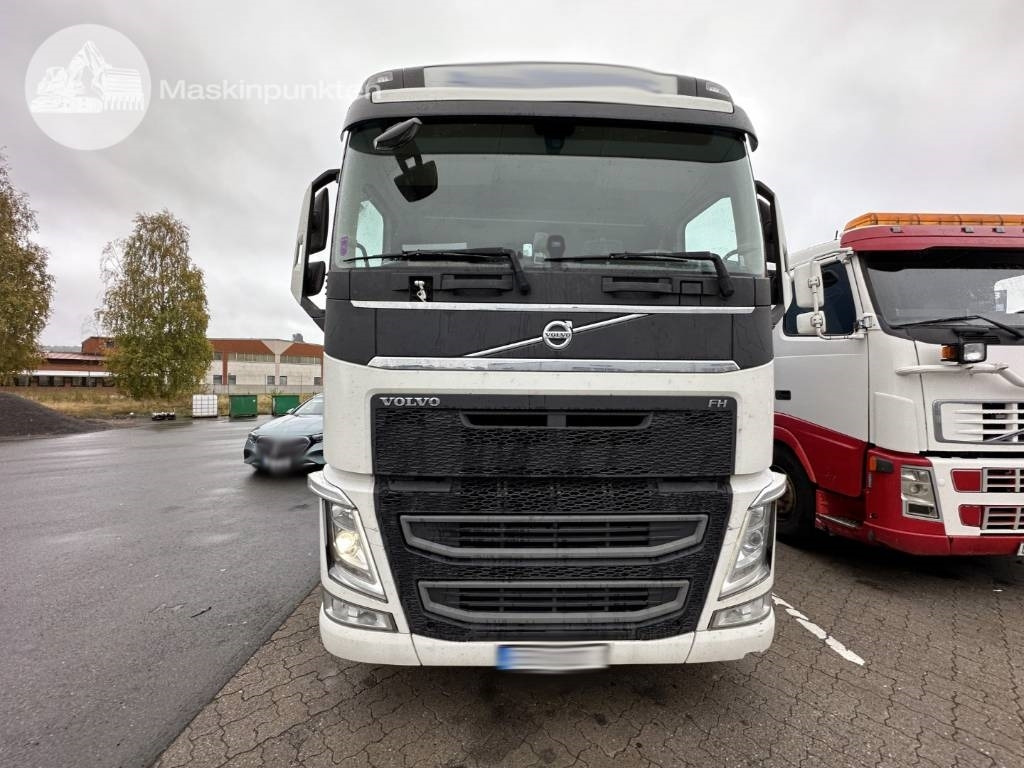 Volvo FH 12 500 Ekipage - Грузовик-контейнеровоз/ Сменный кузов: фото 4 Volvo FH 12 500 Ekipage - Грузовик-контейнеровоз/ Сменный кузов: фото 4