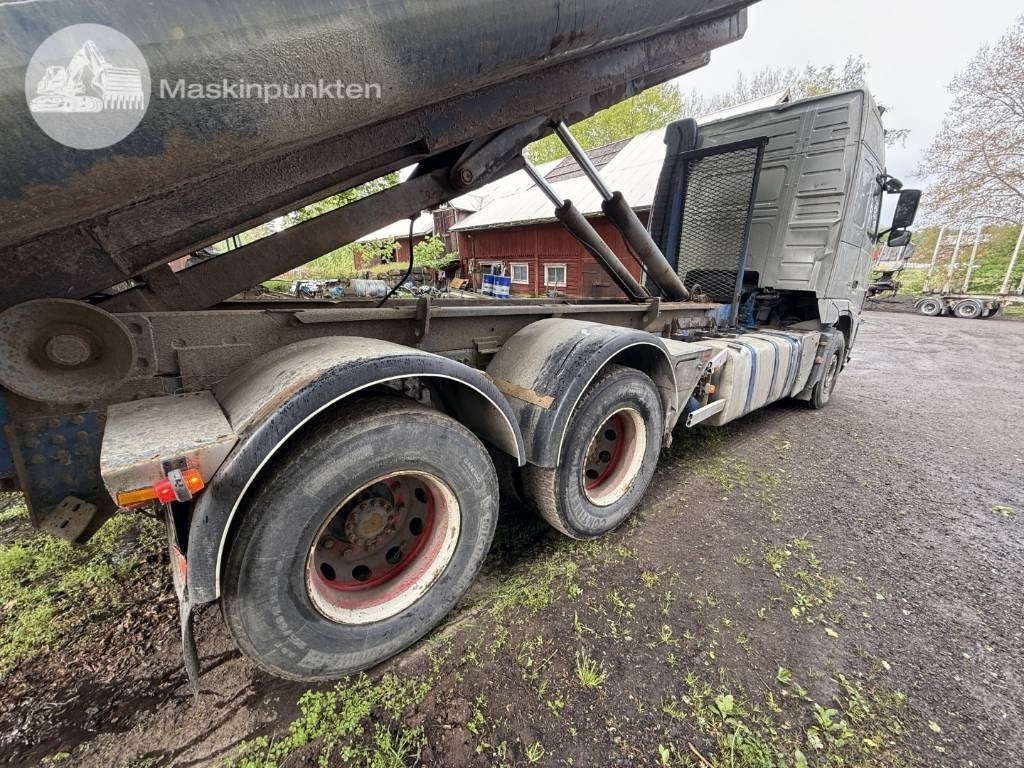 Volvo FH 16 660 - Крюковой мультилифт: фото 5 Volvo FH 16 660 - Крюковой мультилифт: фото 5