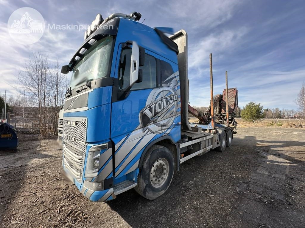 Volvo FH 16 750 - Лесовоз: фото 3 Volvo FH 16 750 - Лесовоз: фото 3