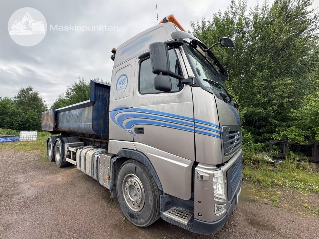 Volvo FH 480 - Крюковой мультилифт: фото 5 Volvo FH 480 - Крюковой мультилифт: фото 5