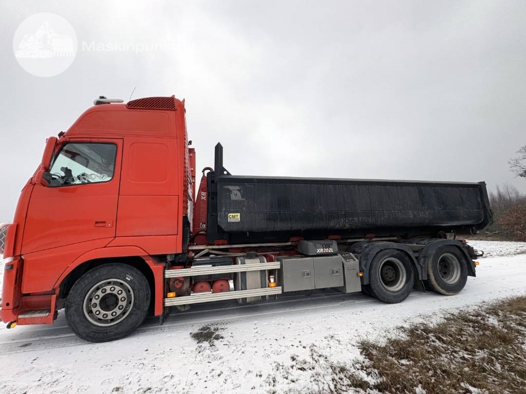 Volvo FH 550 - Крюковой мультилифт: фото 4 Volvo FH 550 - Крюковой мультилифт: фото 4