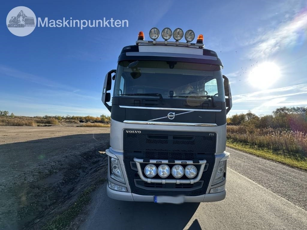 Volvo FH 6*2 - Крюковой мультилифт: фото 2 Volvo FH 6*2 - Крюковой мультилифт: фото 2