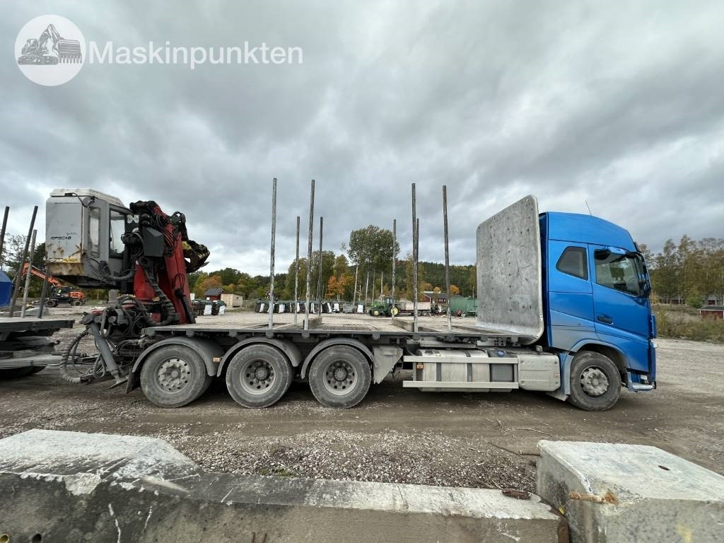 Volvo FH timmerbil med kran - Лесовоз: фото 4 Volvo FH timmerbil med kran - Лесовоз: фото 4