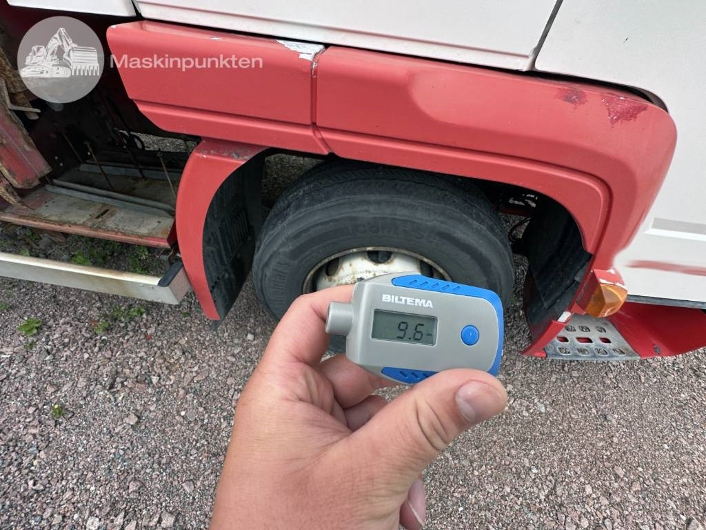Грузовик с закрытым кузовом Volvo FL 6: фото 18