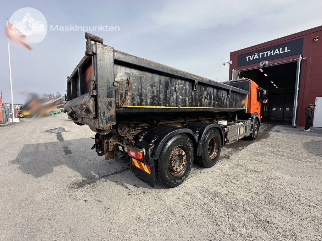 Volvo FM 380 - Крюковой мультилифт: фото 5 Volvo FM 380 - Крюковой мультилифт: фото 5