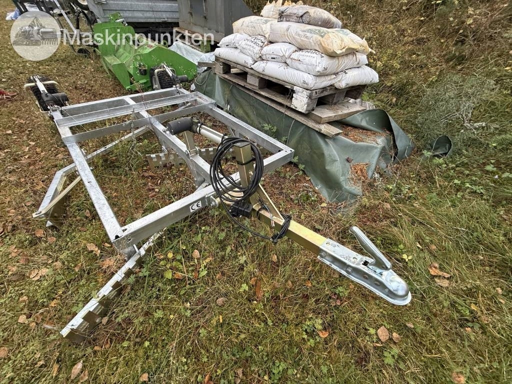 Строительное оборудование Ystad maskiner YVP 165T vägsladd: фото 10 Строительное оборудование Ystad maskiner YVP 165T vägsladd: фото 10