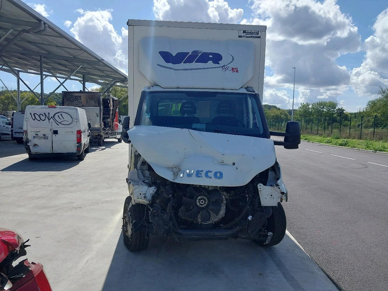 IVECO PORTEUR 65C14N - Малотоннажный фургон: фото 2 IVECO PORTEUR 65C14N - Малотоннажный фургон: фото 2