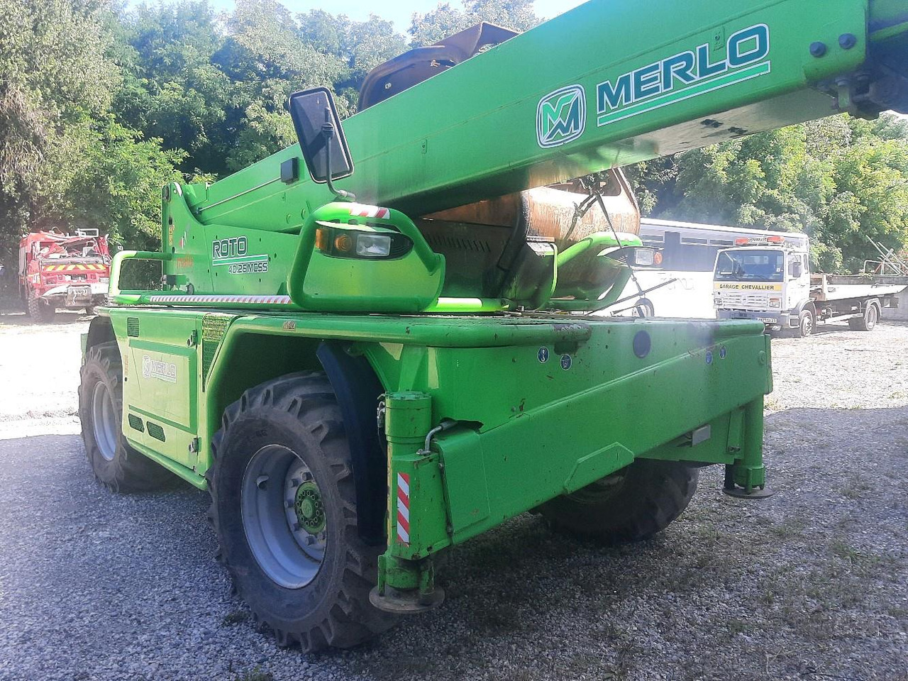 MERLO CHARGEUR TELES ROTO 40.26 MCSS - Телескопический погрузчик: фото 1 MERLO CHARGEUR TELES ROTO 40.26 MCSS - Телескопический погрузчик: фото 1