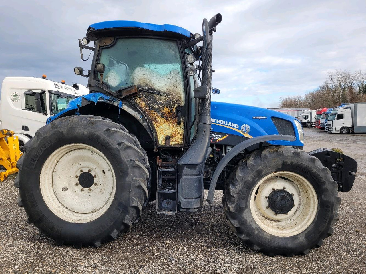 NEW HOLLAND T6.175 - Трактор: фото 3 NEW HOLLAND T6.175 - Трактор: фото 3