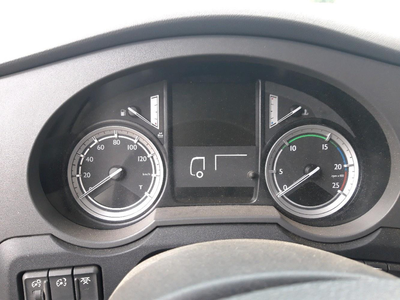 Тягач DAF XF510: фото 14