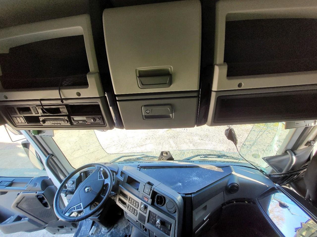 Тягач RENAULT T 480: фото 12