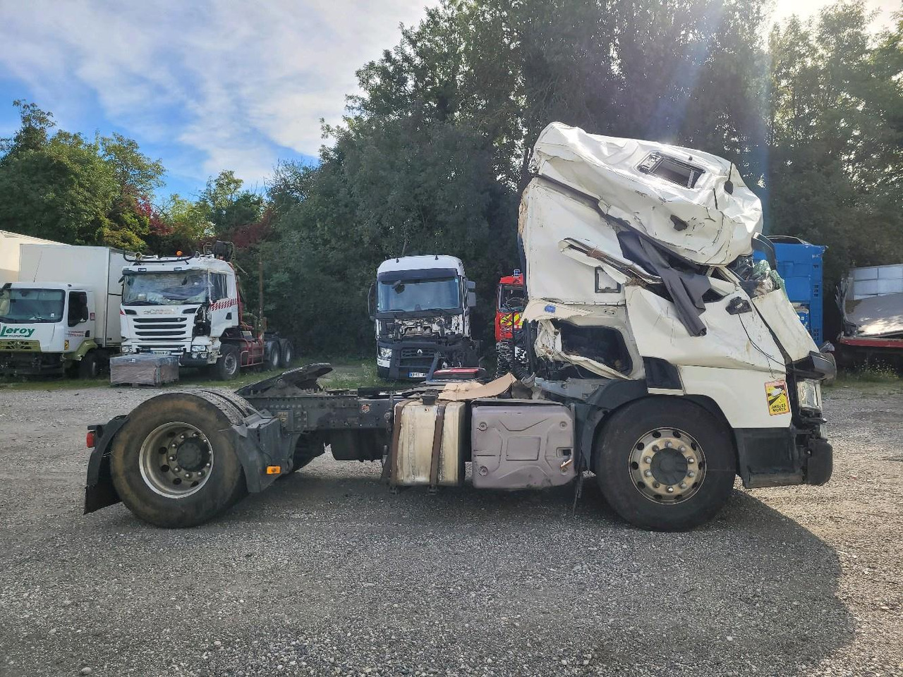 RENAULT T-CLASSIC 460DTI - Тягач: фото 3 RENAULT T-CLASSIC 460DTI - Тягач: фото 3