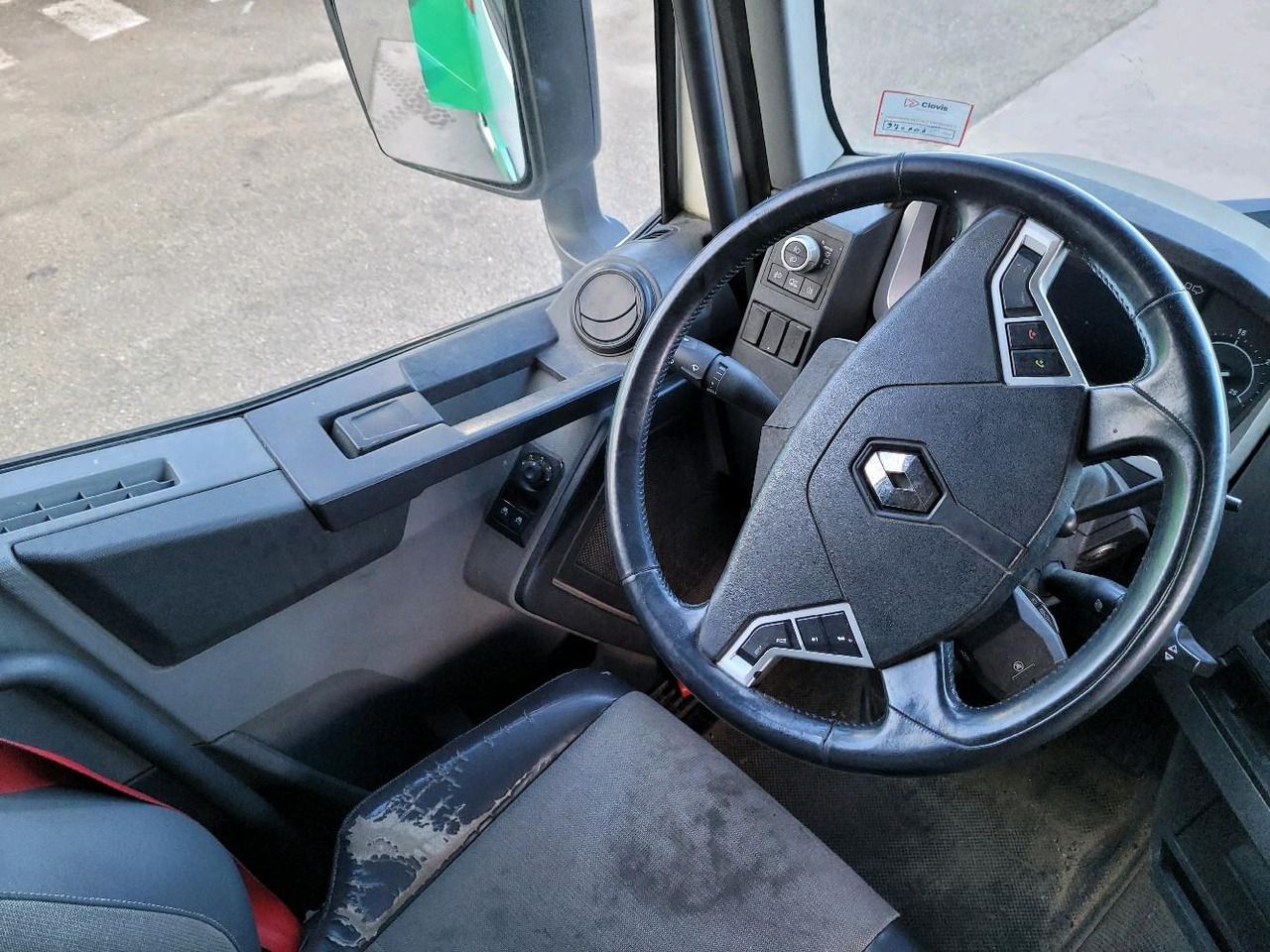 Тягач RENAULT T480: фото 17
