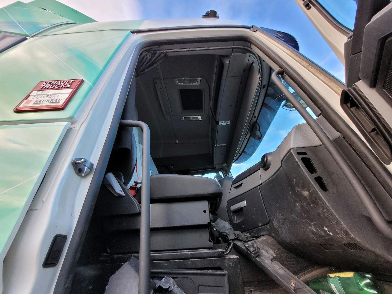 Тягач RENAULT T480: фото 10