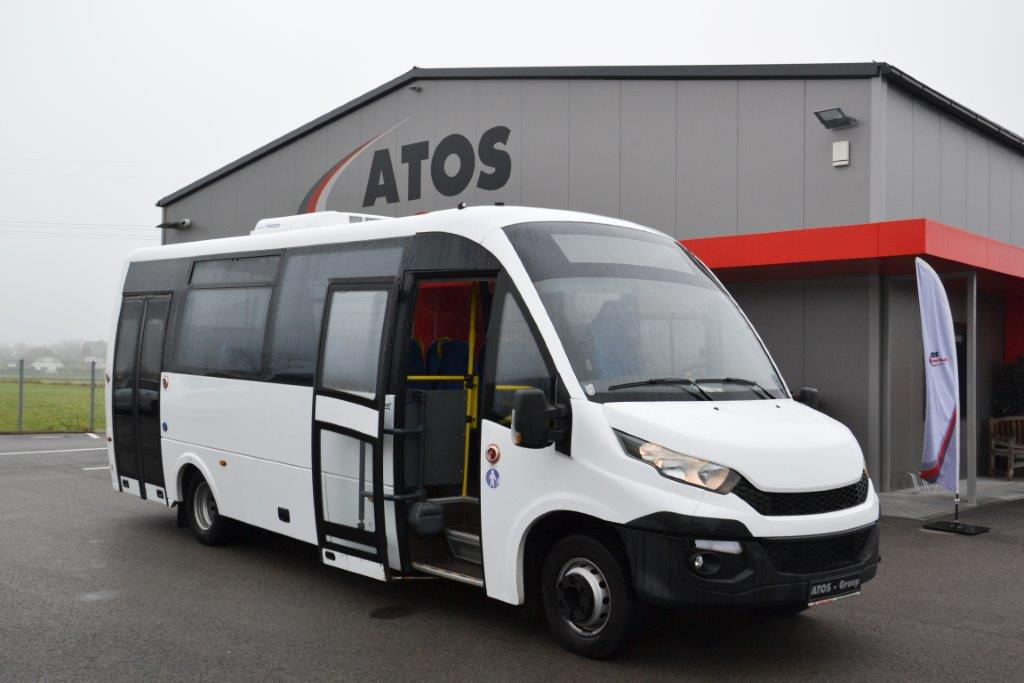 Rosero Rosero P First - Микроавтобус, Пассажирский фургон: фото 1 Rosero Rosero P First - Микроавтобус, Пассажирский фургон: фото 1