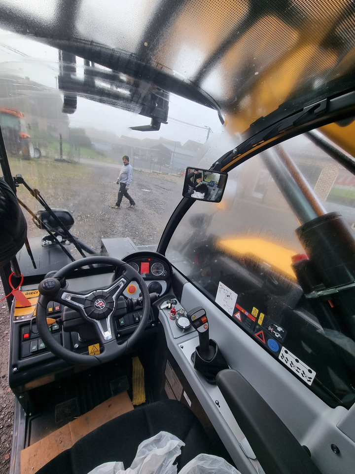 DIECI MINI AGRI 26.6 - Телескопический погрузчик: фото 5 DIECI MINI AGRI 26.6 - Телескопический погрузчик: фото 5