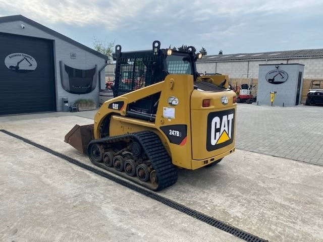 CAT 247 B 3 - Мини-погрузчик с бортовым поворотом: фото 1 CAT 247 B 3 - Мини-погрузчик с бортовым поворотом: фото 1