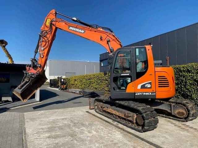 Doosan DX140 LCR-5 - Гусеничный экскаватор: фото 1 Doosan DX140 LCR-5 - Гусеничный экскаватор: фото 1