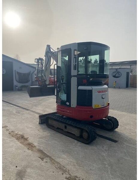 Takeuchi TB 23 R - Мини-экскаватор: фото 2 Takeuchi TB 23 R - Мини-экскаватор: фото 2