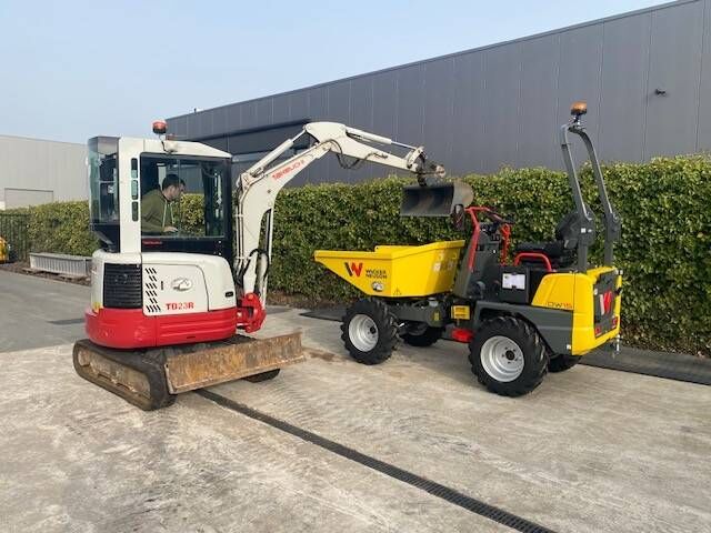 Takeuchi TB 23 R - Мини-экскаватор: фото 1 Takeuchi TB 23 R - Мини-экскаватор: фото 1