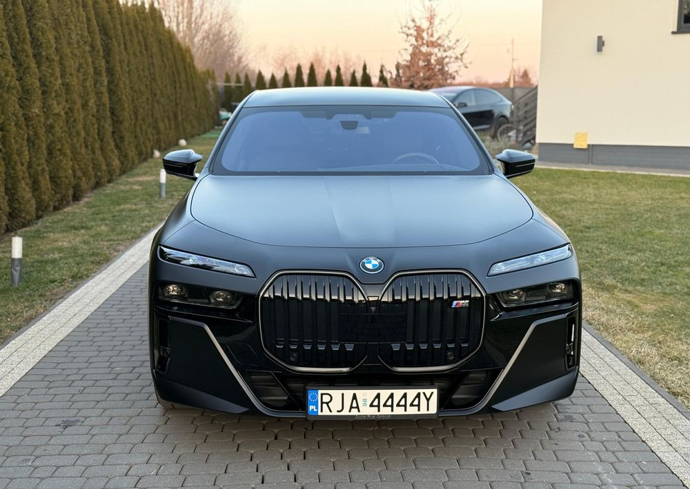 BMW Seria 7 - Седан: фото 3 BMW Seria 7 - Седан: фото 3