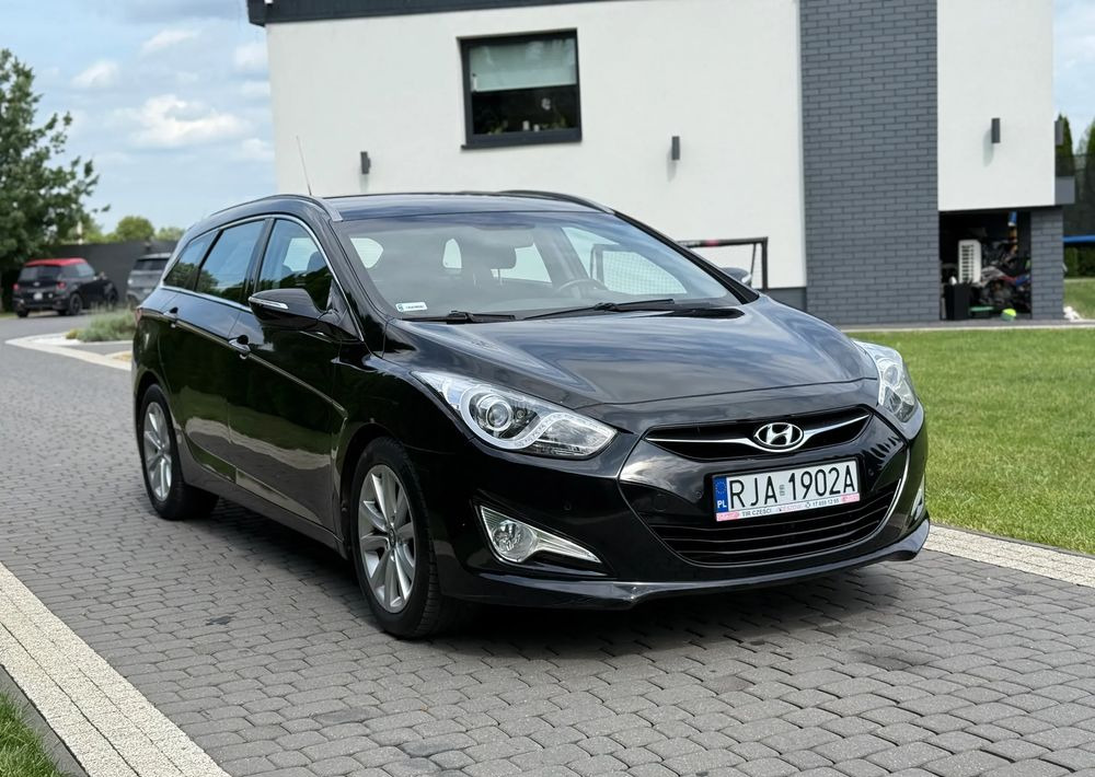 Hyundai i40 1.7 CRDi Comfort - Легковой автомобиль: фото 3 Hyundai i40 1.7 CRDi Comfort - Легковой автомобиль: фото 3