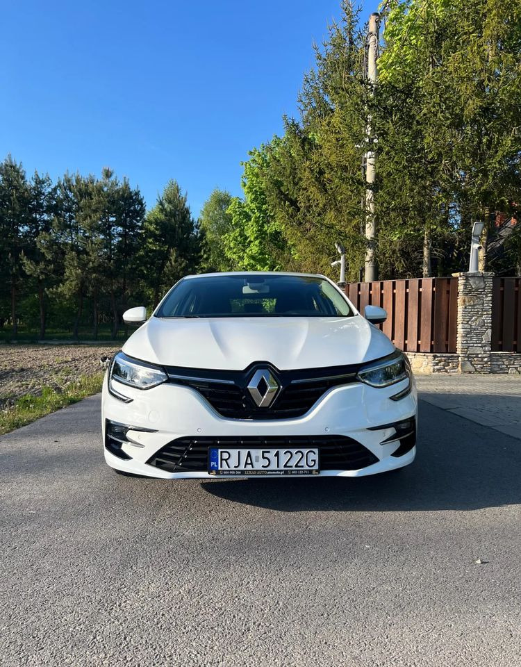 Renault Megane 1.5 Blue dCi Business - Легковой автомобиль: фото 2 Renault Megane 1.5 Blue dCi Business - Легковой автомобиль: фото 2