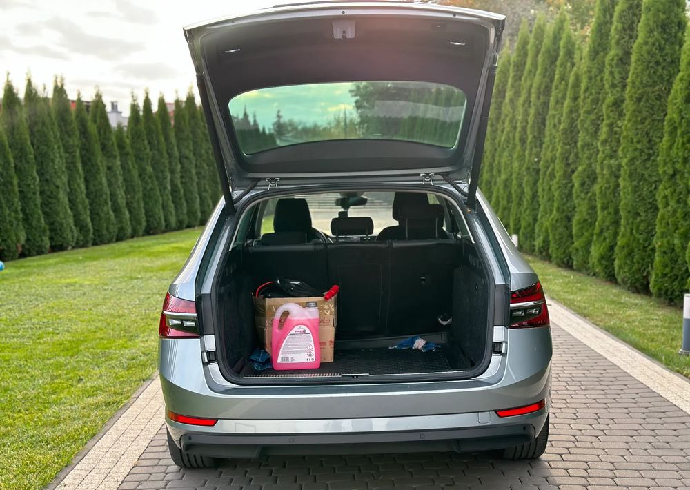 Универсал Skoda Superb 2.0 TDI SCR Style DSG: фото 7