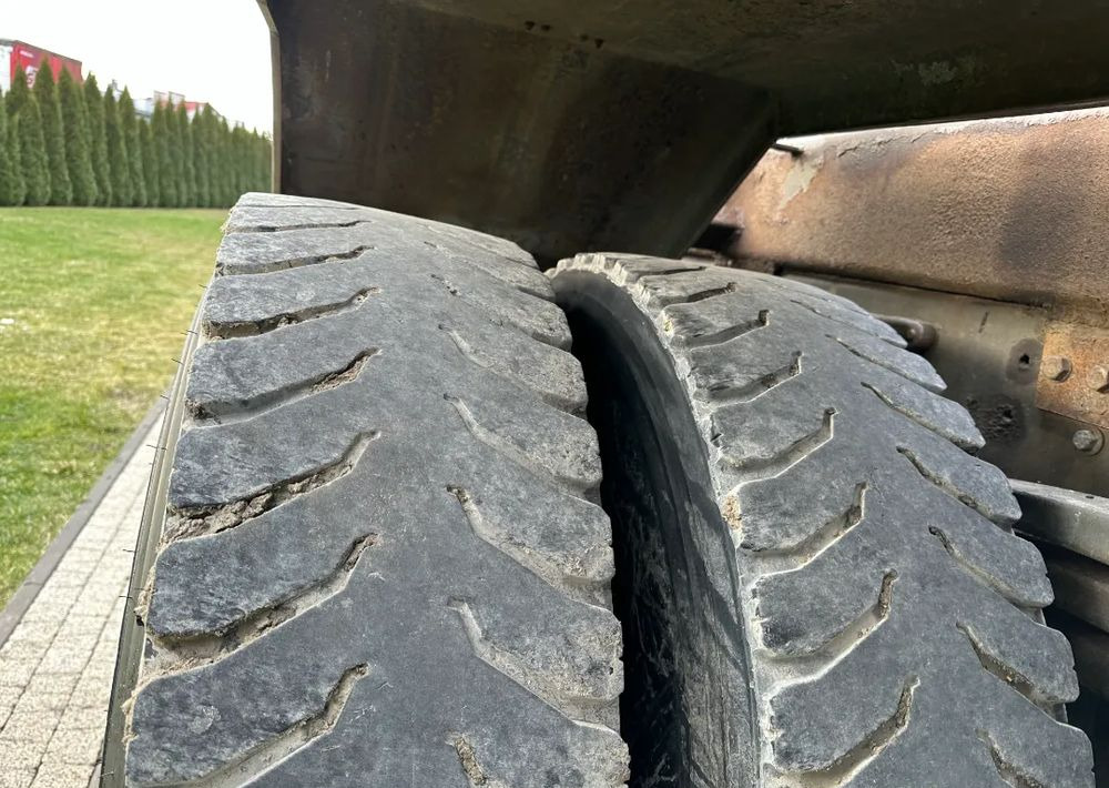 Крюковой мультилифт Volvo FM 400 HAKOWIEC 6X4: фото 14 Крюковой мультилифт Volvo FM 400 HAKOWIEC 6X4: фото 14