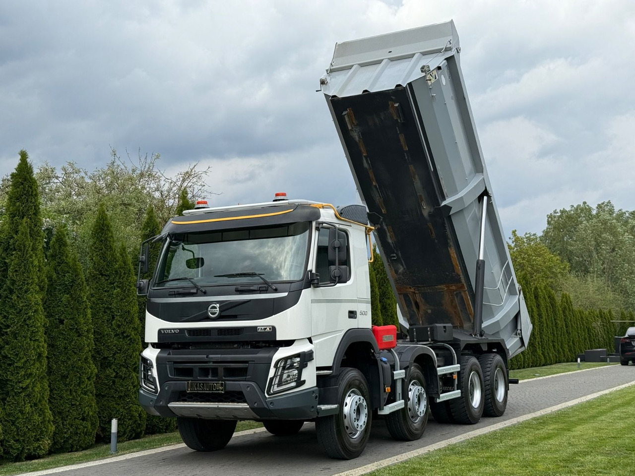 Volvo FMX 500 8X4 RETARDER - Самосвал: фото 1 Volvo FMX 500 8X4 RETARDER - Самосвал: фото 1