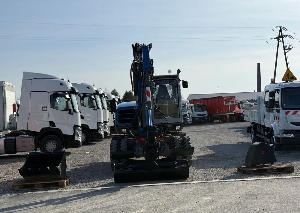 Wacker Neuson 9503-2 TRZY ŁYŻKI - Колёсный экскаватор: фото 2 Wacker Neuson 9503-2 TRZY ŁYŻKI - Колёсный экскаватор: фото 2