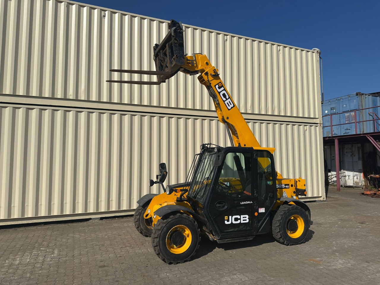 JCB 525-60 / 2018 BJ / 1.480 H /6 Meter / 2.5 Tonnen - Телескопический погрузчик: фото 3 JCB 525-60 / 2018 BJ / 1.480 H /6 Meter / 2.5 Tonnen - Телескопический погрузчик: фото 3
