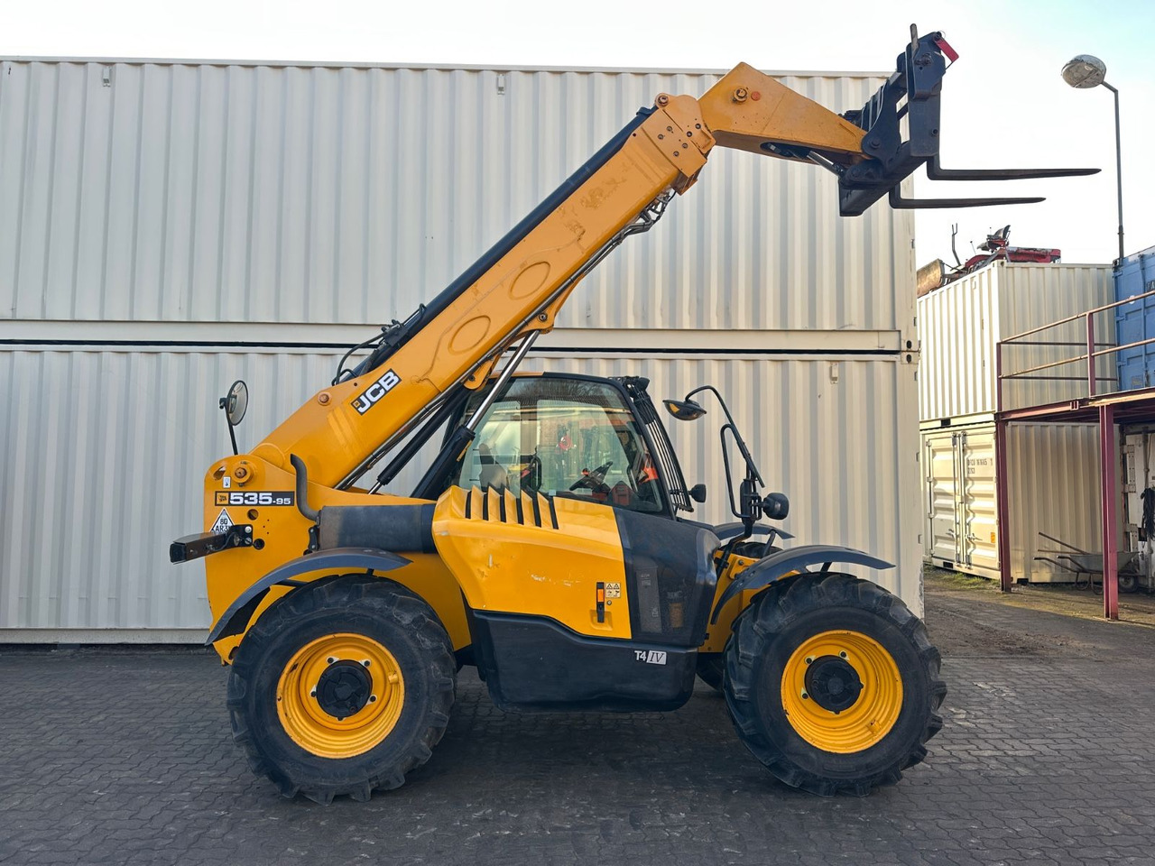 JCB 535-95 / 2017 BJ / 2.845 H / 9.5 Meter - Телескопический погрузчик: фото 5 JCB 535-95 / 2017 BJ / 2.845 H / 9.5 Meter - Телескопический погрузчик: фото 5